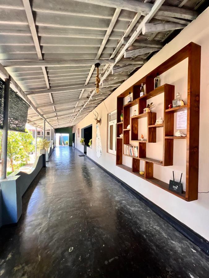 Sun Shine Guest House Negombo Buitenkant foto