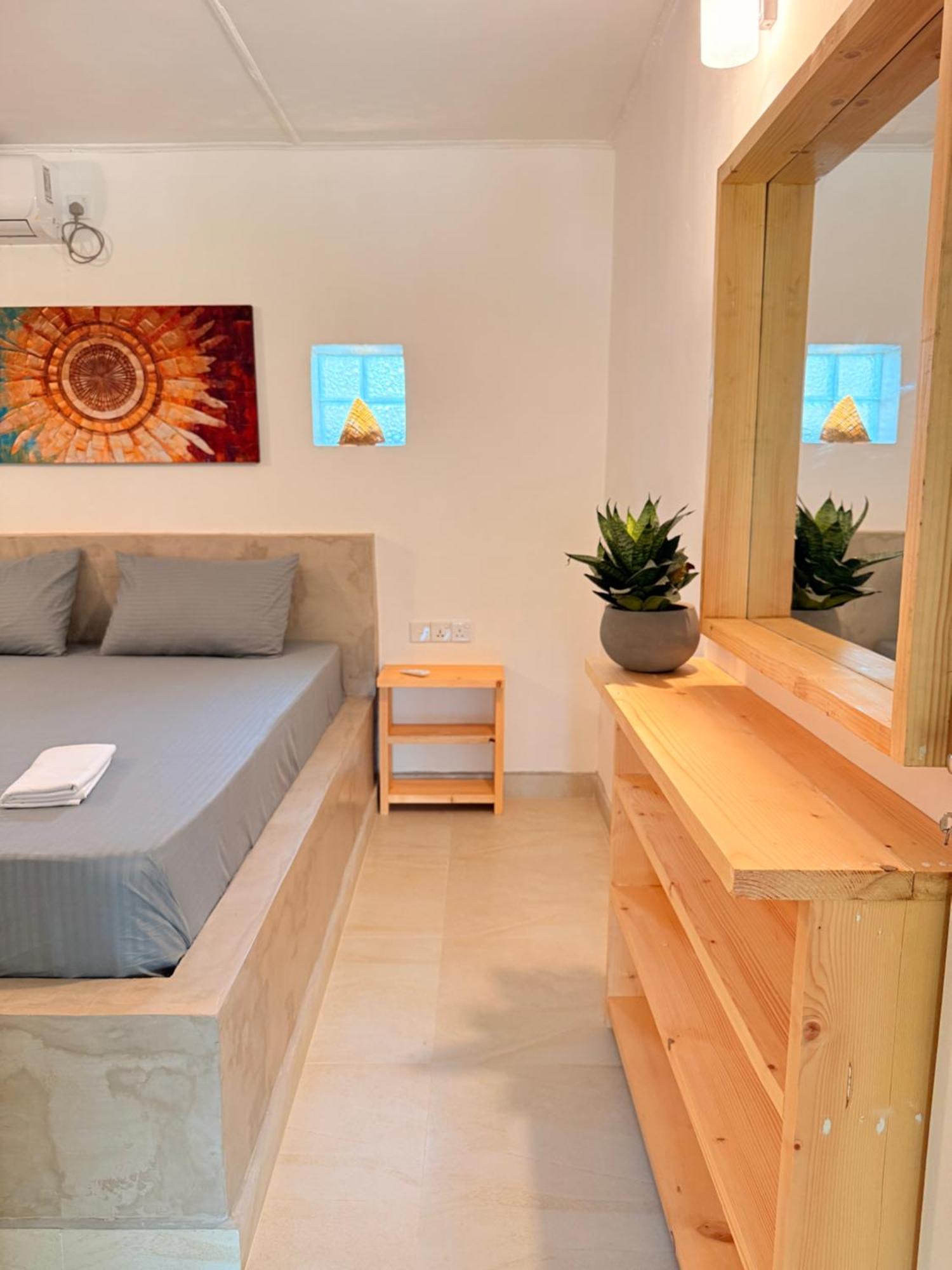 Sun Shine Guest House Negombo Buitenkant foto